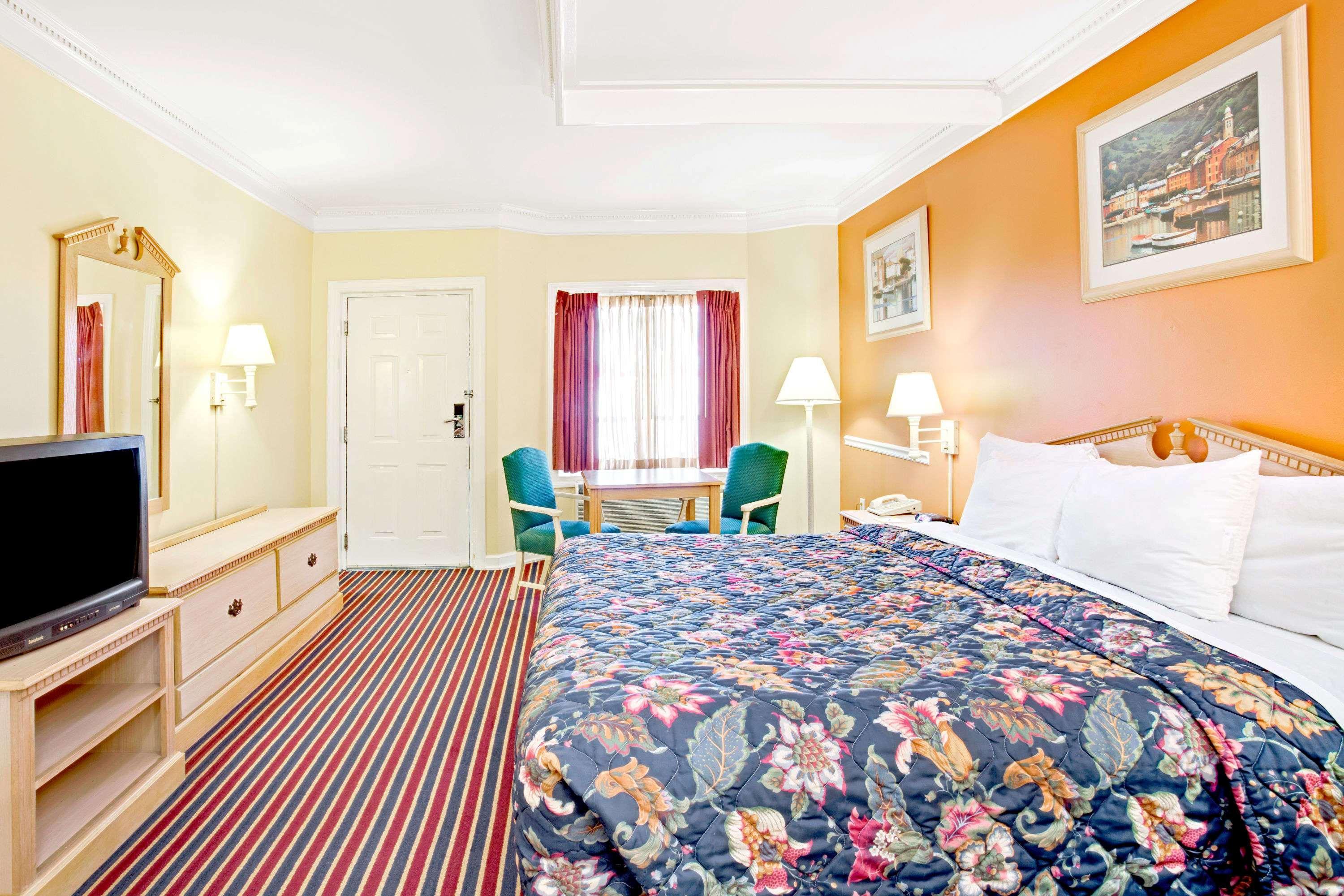Days Inn By Wyndham Kingsland Ga Esterno foto